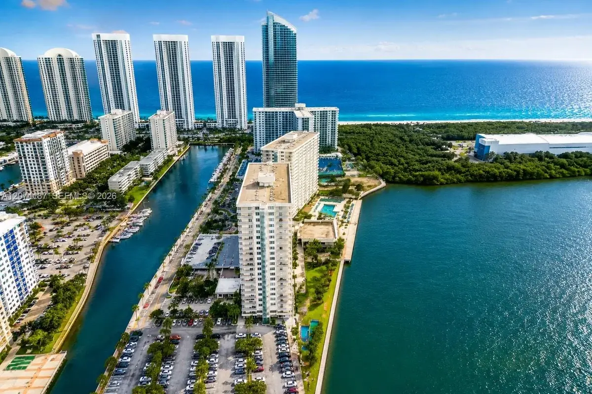 300 Bayview Dr #807, Sunny Isles Beach: photo 1 of 23