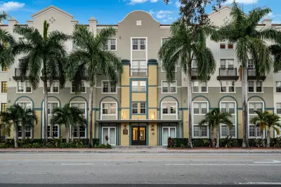 533 NE 3rd Ave #541, Fort Lauderdale: photo 1 of 22