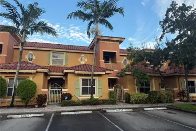 937 SW 143rd Ave #1605, Pembroke Pines: photo 1 of 17