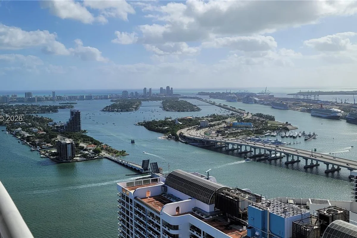 1750 N Bayshore Dr #5508, Miami: photo 1 of 70