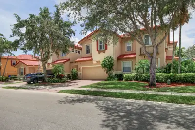 5794 NW 119th Ter, Coral Springs: photo 1 of 48