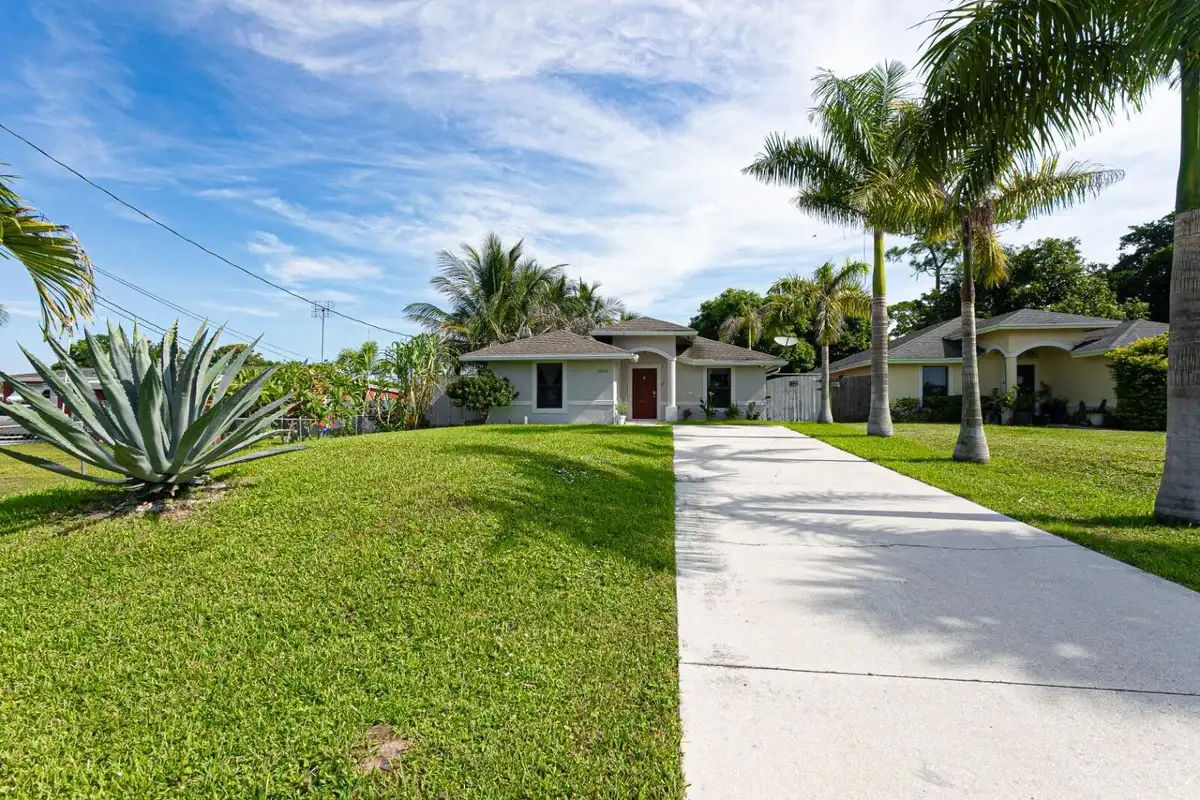 5803 Lime Rd, West Palm Beach: photo 1 of 35