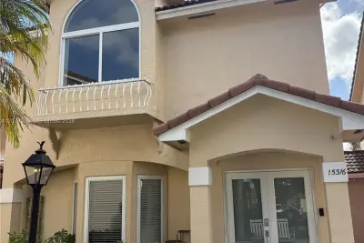 15316 SW 111th St, Miami: photo 1 of 41
