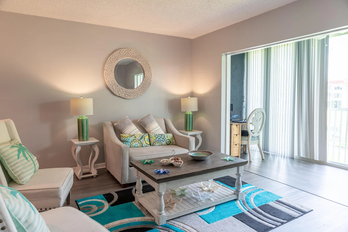 4 Abbey Ln #208, Delray Beach: photo 1 of 26