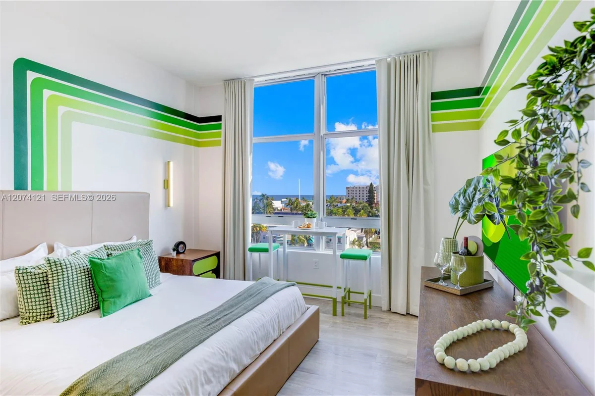 777 N Ocean Dr #S529, Hollywood: photo 1 of 19