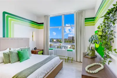 777 N Ocean Dr #S529, Hollywood: photo 1 of 19