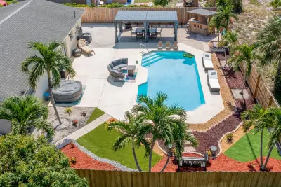 1416 W Hardee St, Lantana: photo 1 of 41