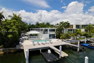 405 N Hibiscus Dr #202, Miami Beach: photo 1 of 27