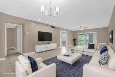 3360 Spanish Moss Ter #211, Lauderhill: photo 1 of 48