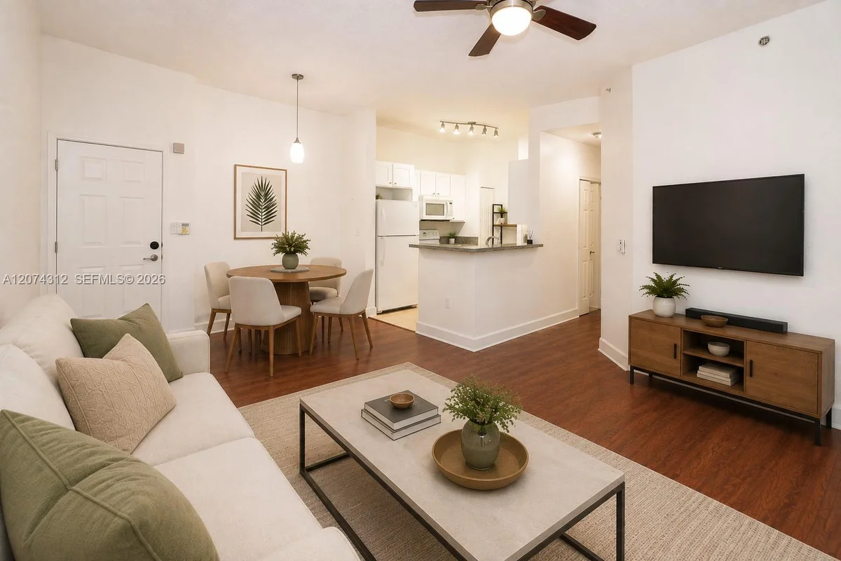 6001 SW 70th St #137, South Miami: photo 1 of 28