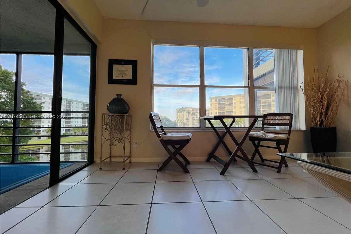 2309 S Cypress Bend Dr #414C, Pompano Beach: photo 1 of 22