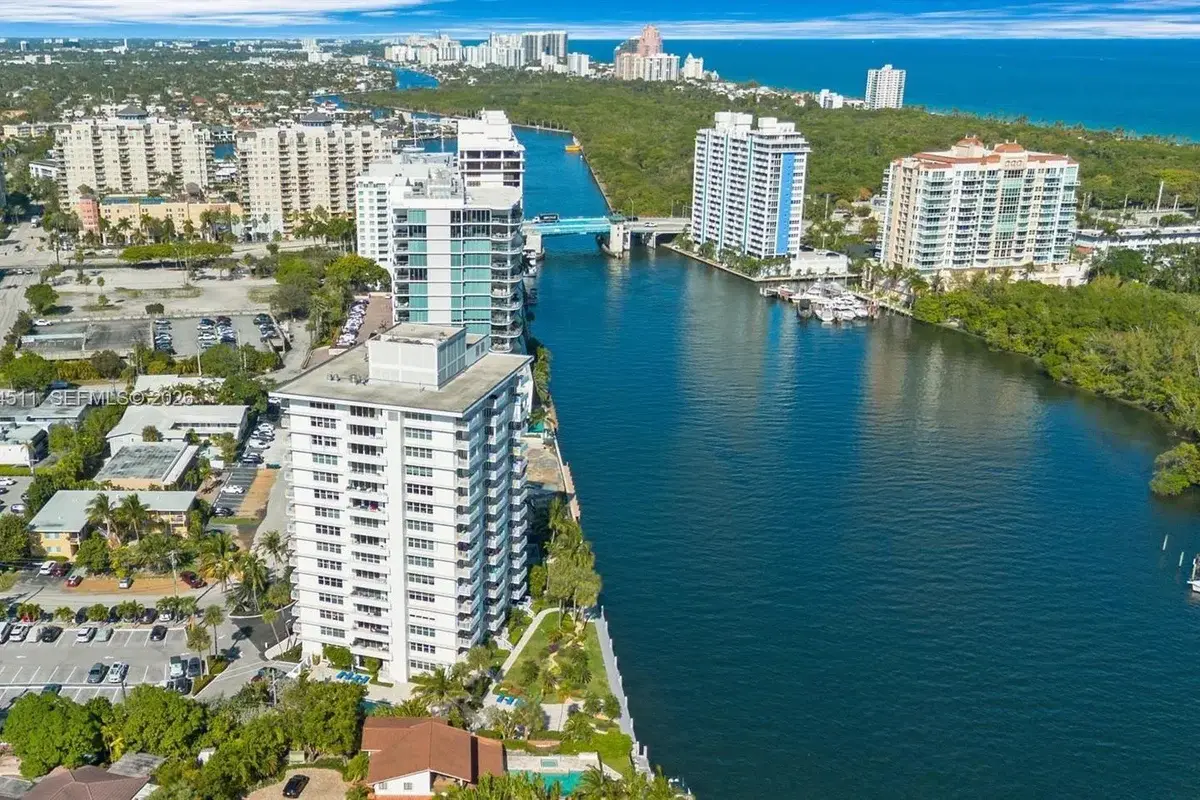 888 Intracoastal Dr #6E, Fort Lauderdale: photo 1 of 25