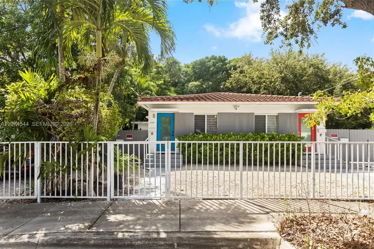 5478 NW 1st Ave #5480, Miami: photo 1 of 17