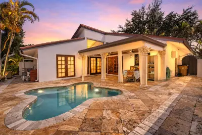 663 Deer Creek Hollows Cir, Deerfield Beach: photo 1 of 54