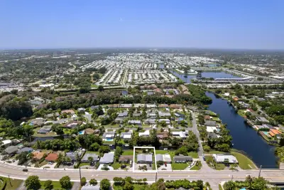 1054 Old Boynton Rd, Boynton Beach: photo 1 of 35