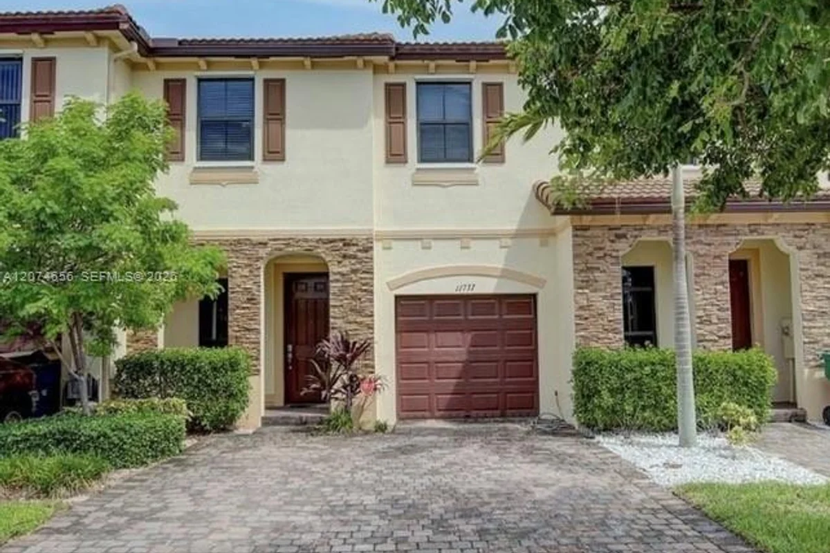 11737 SW 239th St, Homestead: photo 1 of 11