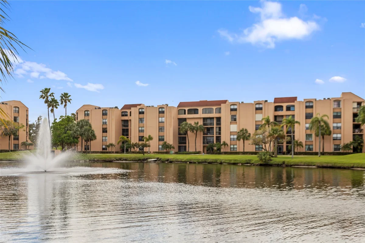 2455 Lindell Blvd #3210, Delray Beach: photo 1 of 37