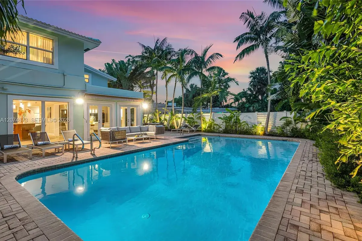 3317 NE 16th Ct, Fort Lauderdale: photo 1 of 58