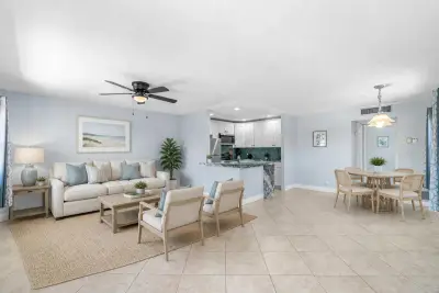 566 Saxony L, Delray Beach: photo 1 of 47