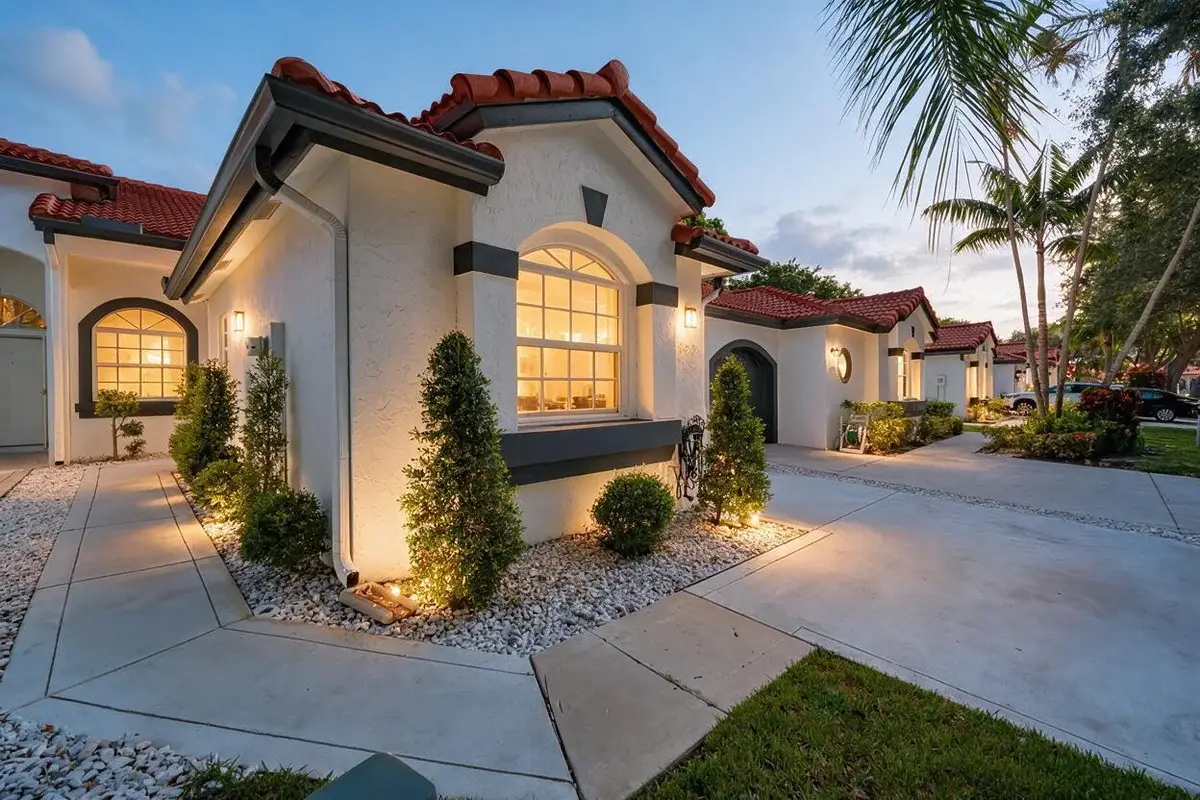 8255 Via Bella, Boca Raton: photo 1 of 67