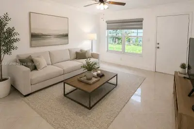 15342 SW 72nd St #17-14, Miami: photo 1 of 7