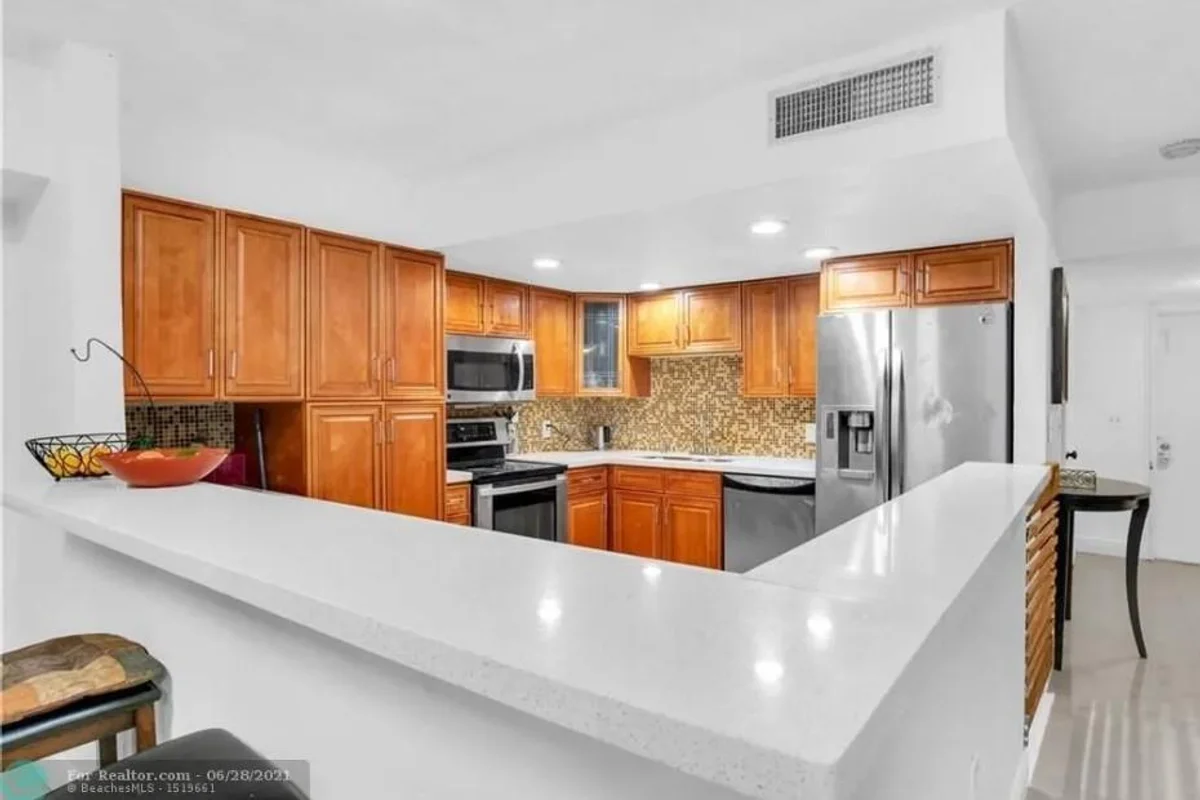 2760 NW 47th Ln #2805, Lauderdale Lakes: photo 1 of 5
