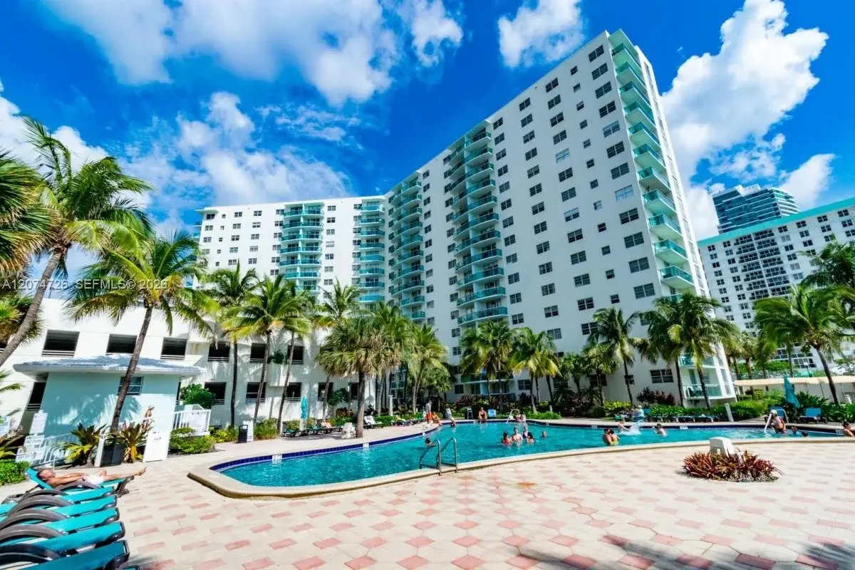 3901 S Ocean Dr #6T, Hollywood: photo 1 of 19