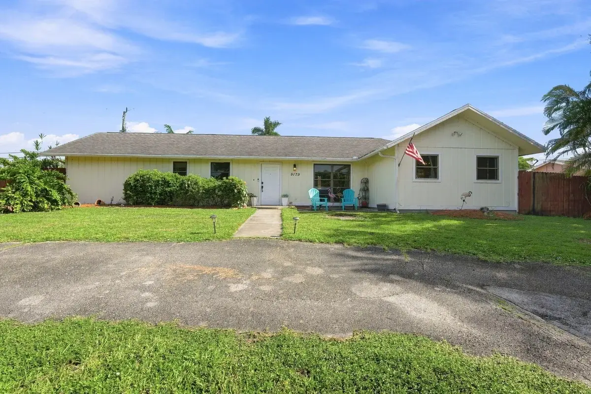 9179 Honeywell Rd, Lake Worth: photo 1 of 28