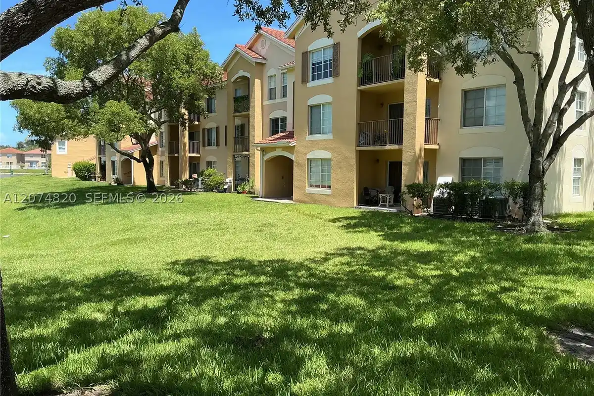 4200 San Marino Blvd #107, West Palm Beach: photo 1 of 26