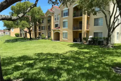 4200 San Marino Blvd #107, West Palm Beach: photo 1 of 26