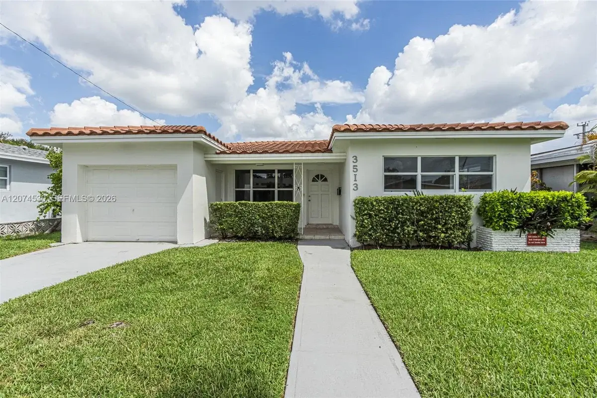 3513 Polk St, Hollywood: photo 1 of 57