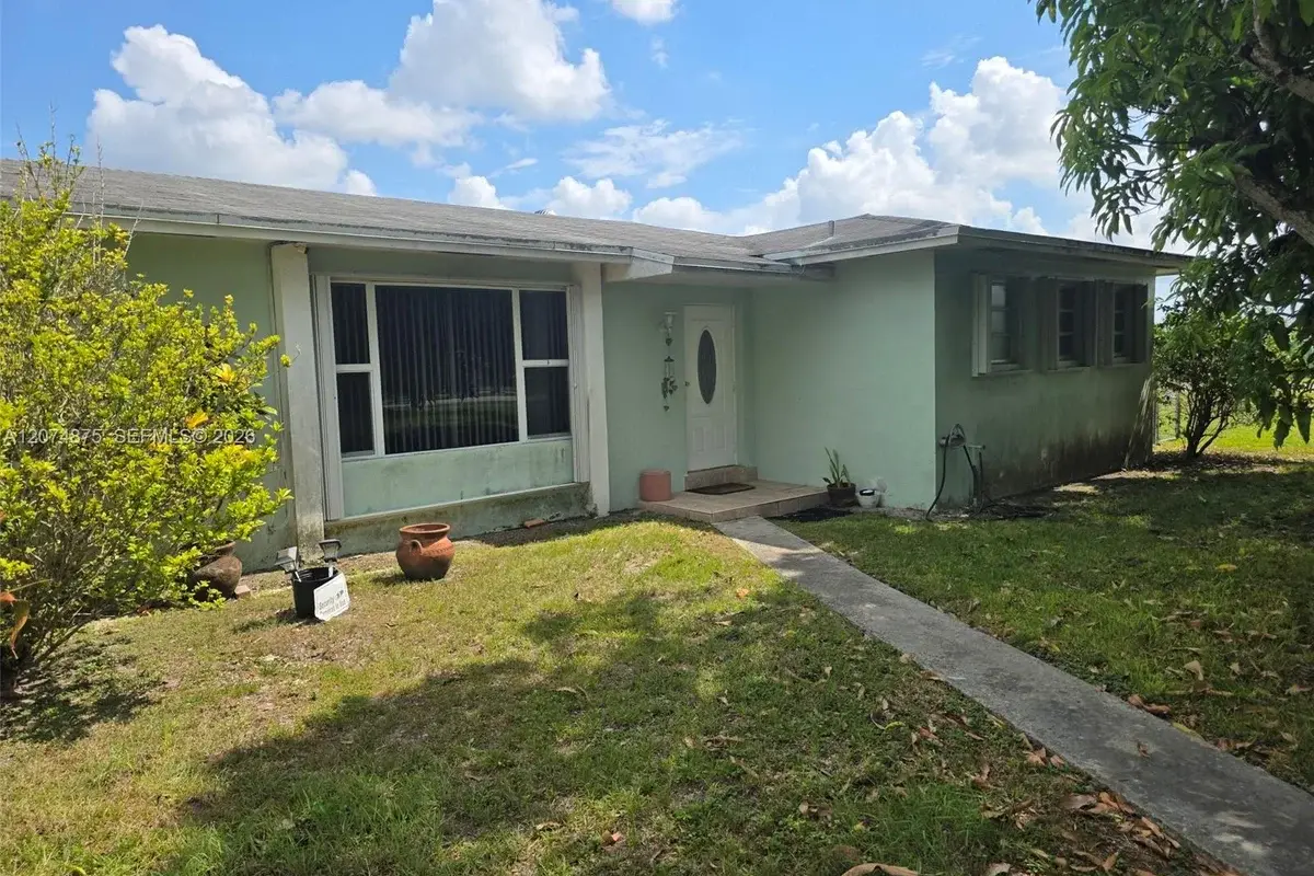15905 SW 280th St, Homestead: photo 1 of 43
