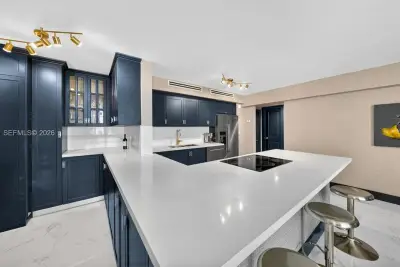 1400 Pennsylvania Ave #11, Miami Beach: photo 1 of 12