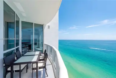 18201 Collins Ave #4409, Sunny Isles Beach: photo 1 of 27