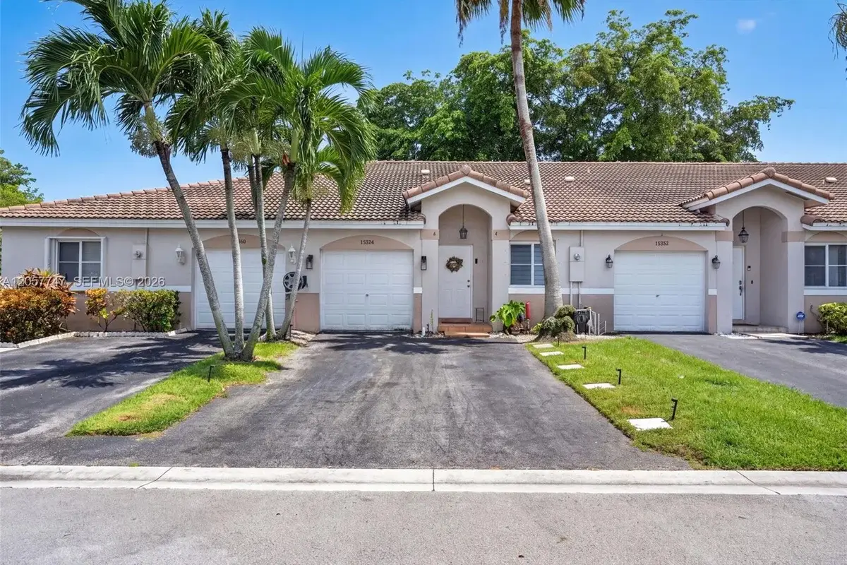 11324 SW 17th Ct, Miramar: photo 1 of 37
