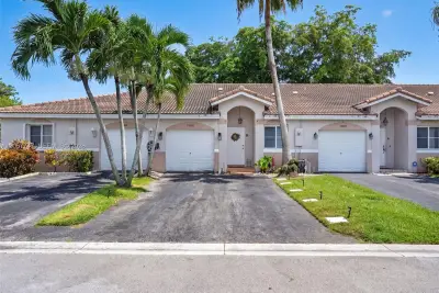 11324 SW 17th Ct, Miramar: photo 1 of 37