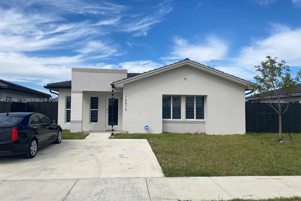 15979 SW 308th St, Homestead: photo 1 of 17