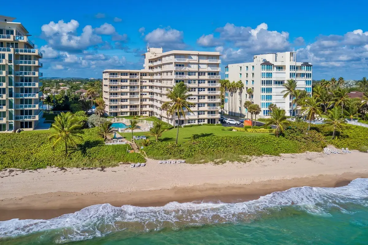 1069 Hillsboro Mile #606, Hillsboro Beach: photo 1 of 28