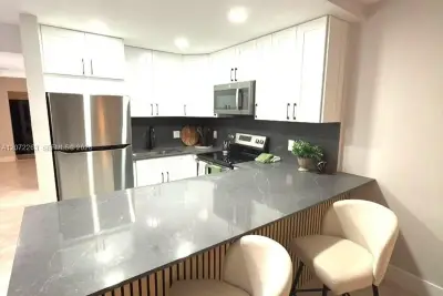 210 Tilford K, Deerfield Beach: photo 1 of 15