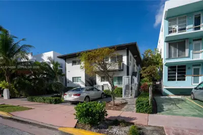 1120 Euclid Ave #9, Miami Beach: photo 1 of 14
