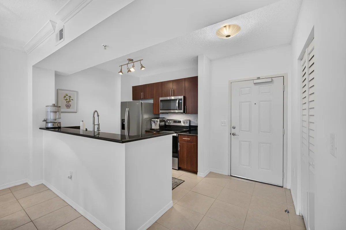 4905 Midtown Ln #2211, Palm Beach Gardens: photo 1 of 79