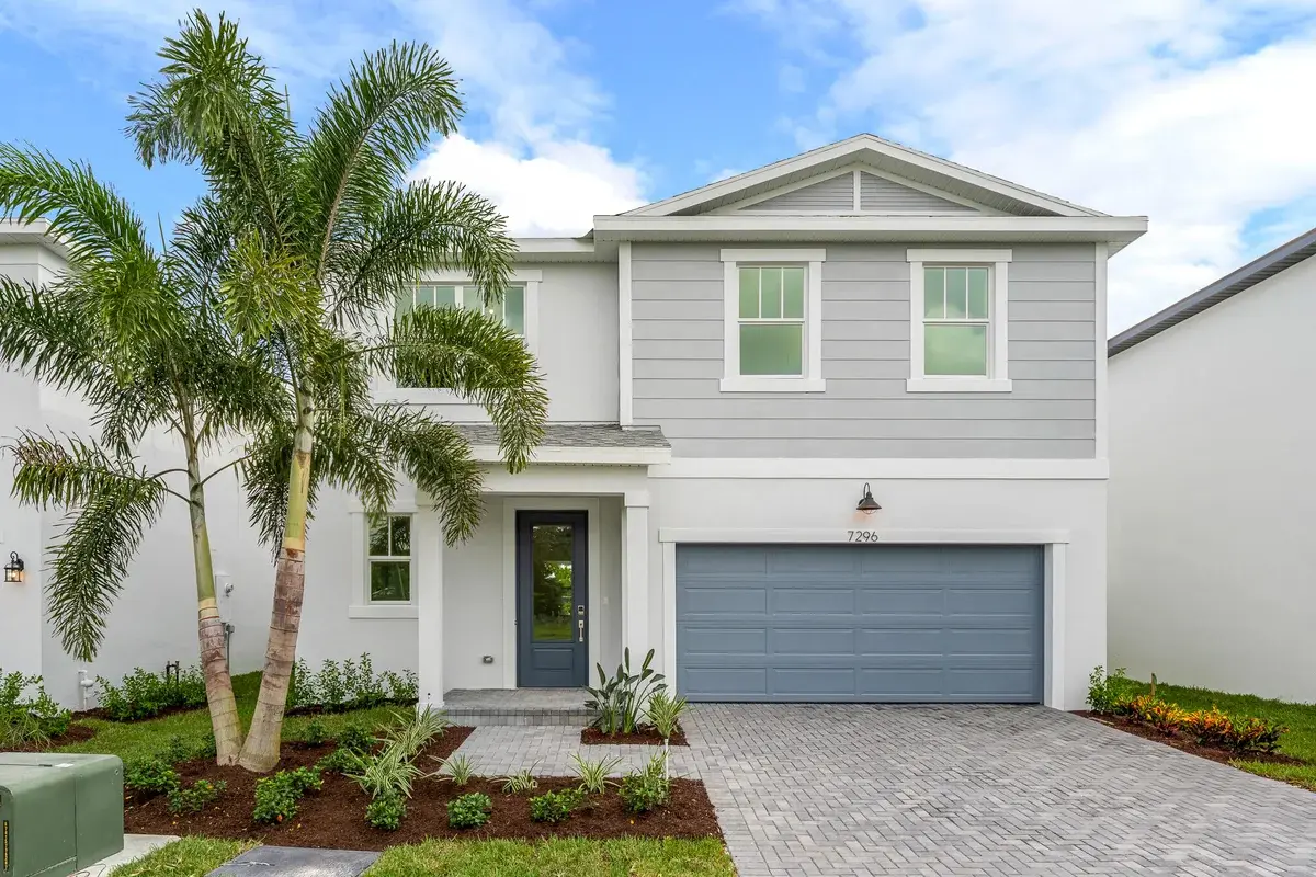 7296 Claudelle St, Lake Worth: photo 1 of 10