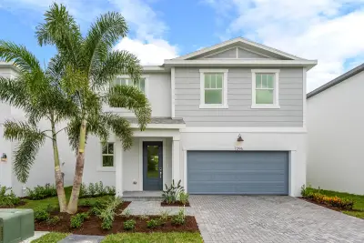 7296 Claudelle St, Lake Worth: photo 1 of 10