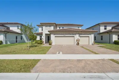 4372 SW 122nd Ter, Davie: photo 1 of 52