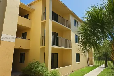 9999 Summerbreeze Dr #216, Sunrise: photo 1 of 10