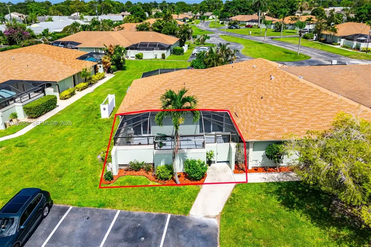106 Bent Arrow Dr #D, Jupiter: photo 1 of 39