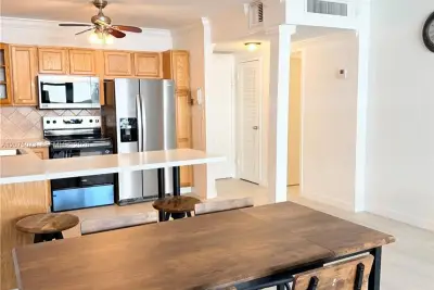 3725 S Ocean Dr #521, Hollywood: photo 1 of 23