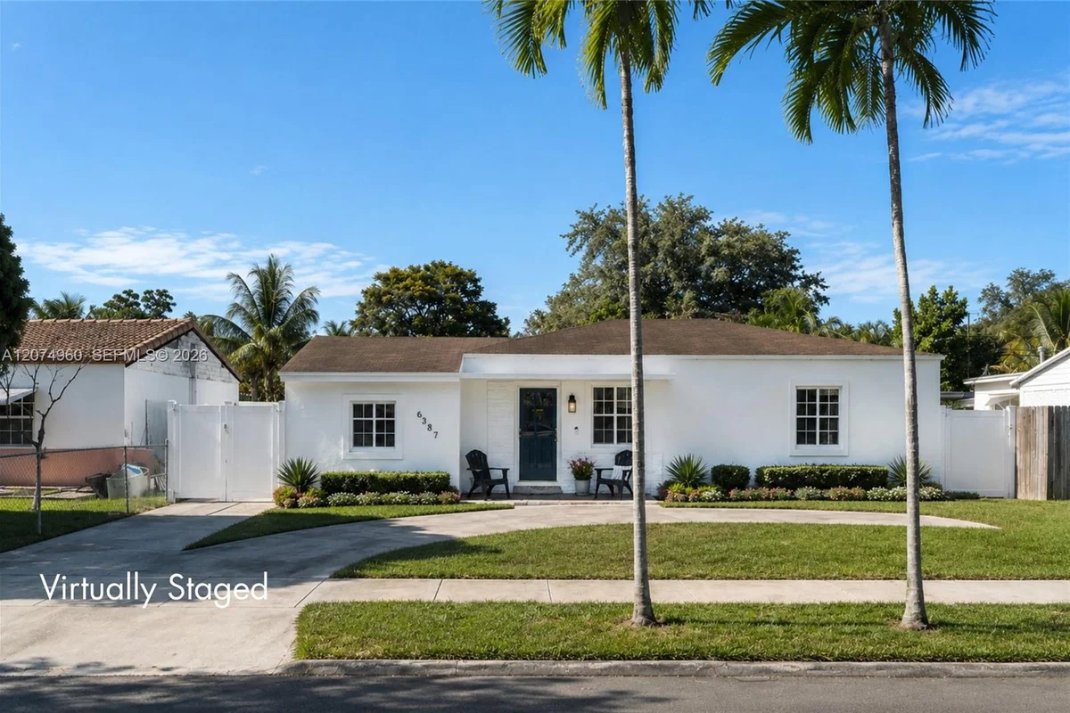 6387 SW 42nd St, South Miami: photo 1 of 31