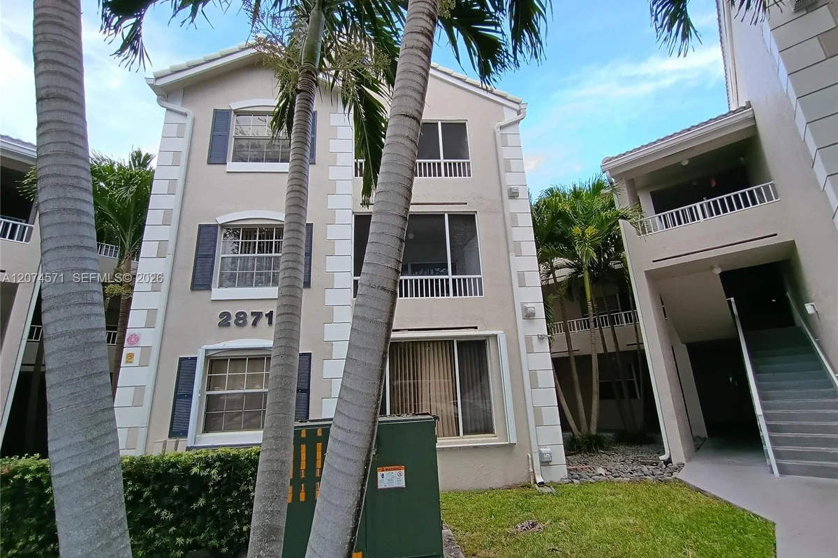 2871 N Oakland Forest Dr #210, Oakland Park: photo 1 of 29