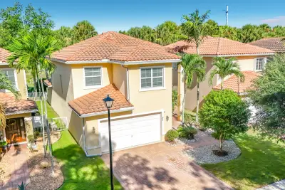 57 Atwell Dr, West Palm Beach: photo 1 of 55